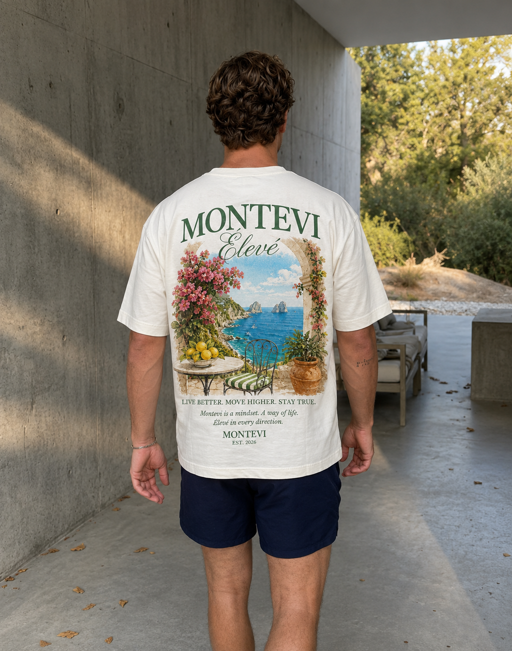 Élevé T-Shirt
